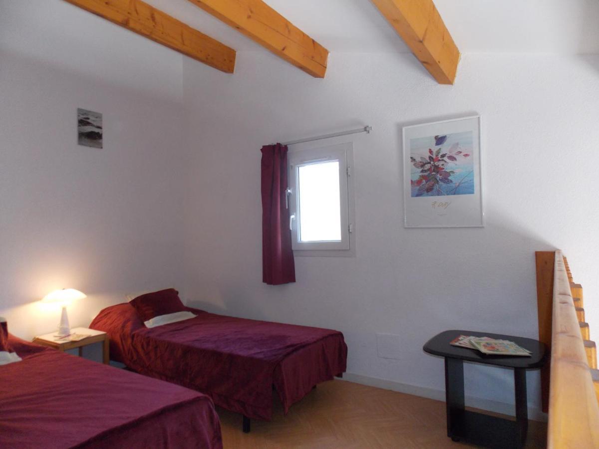 Les Amandines Villa Agde Exterior photo