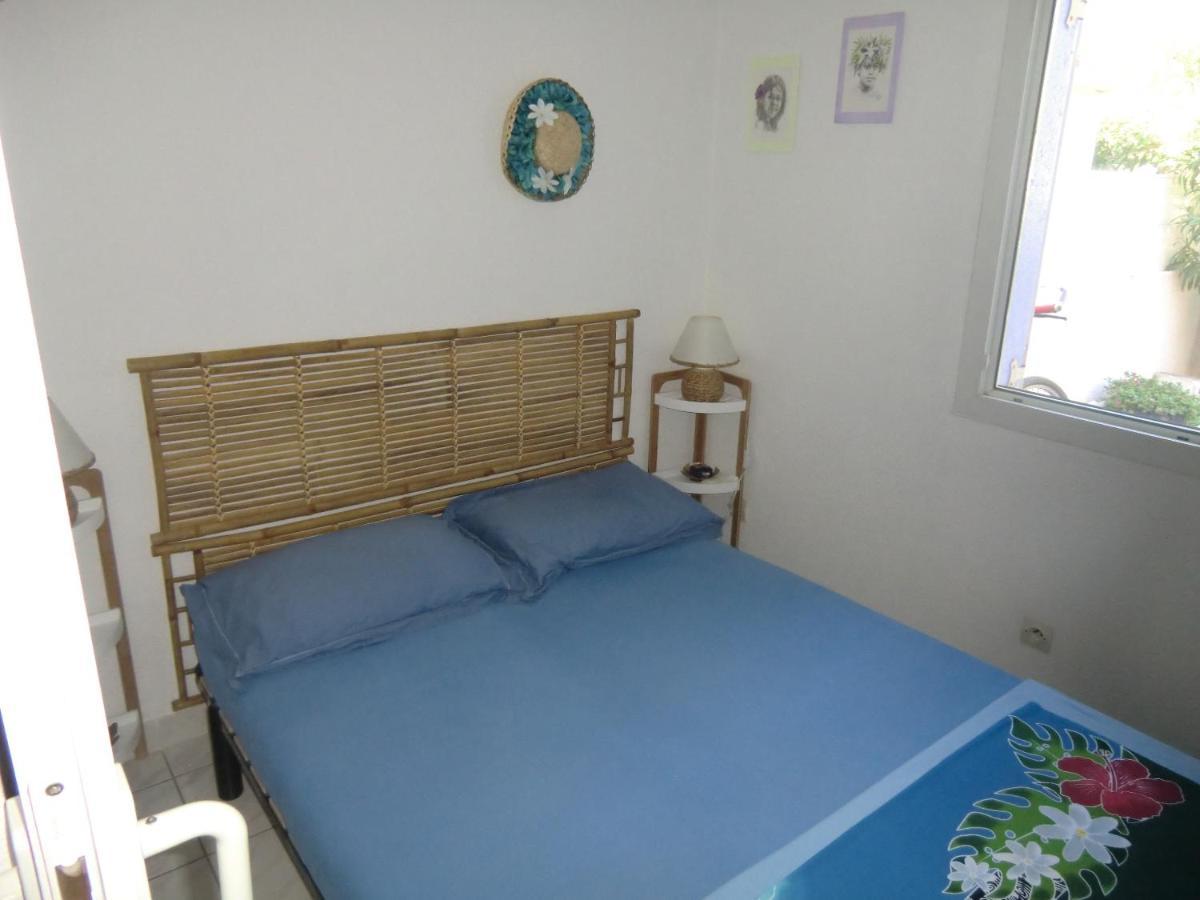Les Amandines Villa Agde Exterior photo