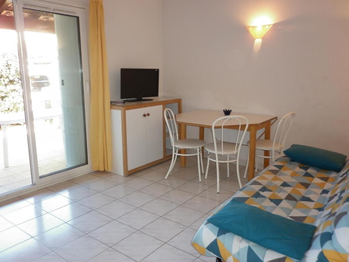 Les Amandines Villa Agde Exterior photo